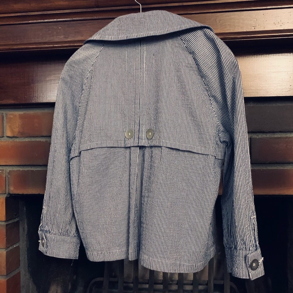 Live a Little Blue Seersucker Jacket sz L - Picture 9 of 16